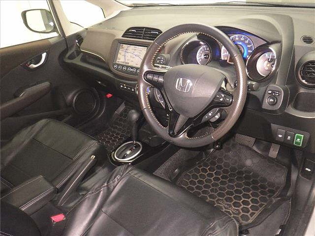 HONDA FIT SHUTTLE 2012