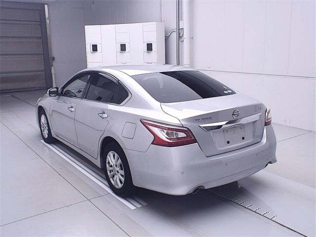 NISSAN TEANA 2017