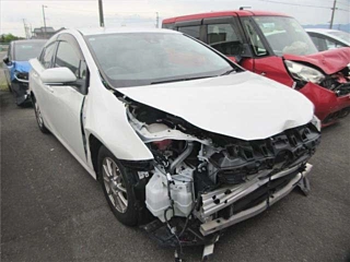TOYOTA PRIUS 2017