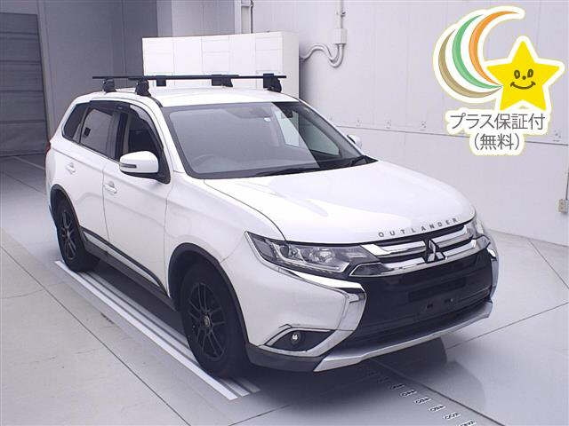 MITSUBISHI OUTLANDER 2016