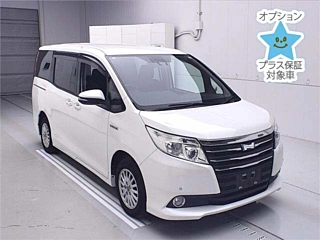 TOYOTA NOAH 2016
