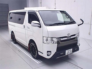 TOYOTA HIACE VAN 2018