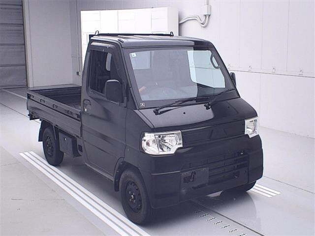 MITSUBISHI MINICAB TRUCK 2012