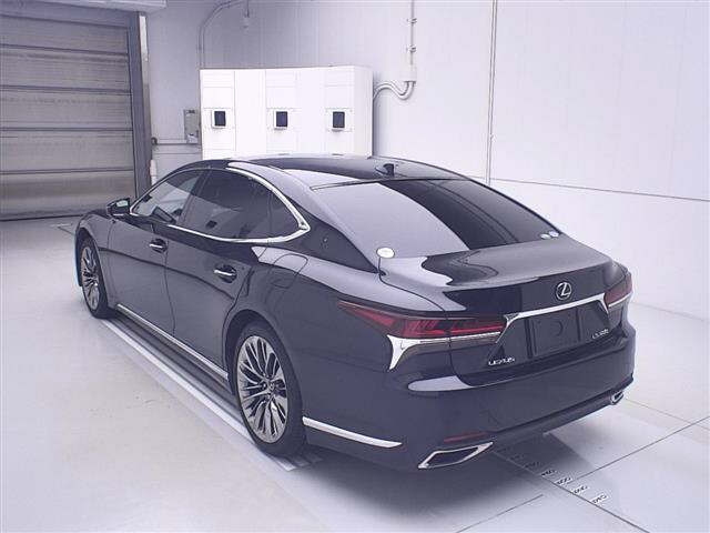 LEXUS LS 2020