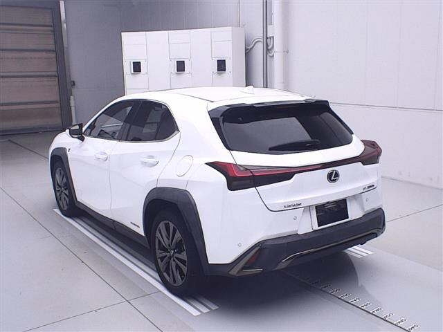 LEXUS UX 2019