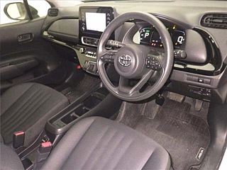 TOYOTA AQUA 2022