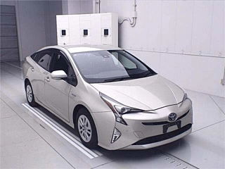 TOYOTA PRIUS 2016