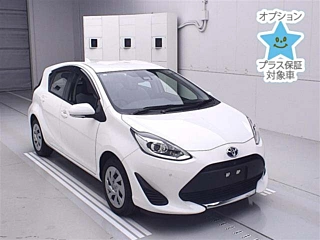 TOYOTA AQUA 2020