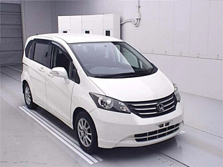 HONDA FREED 2010