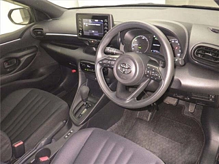 TOYOTA YARIS 2021