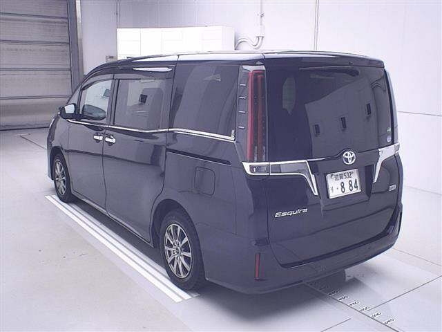 TOYOTA ESQUIRE 2020