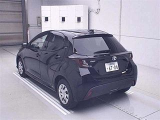 TOYOTA YARIS 2021