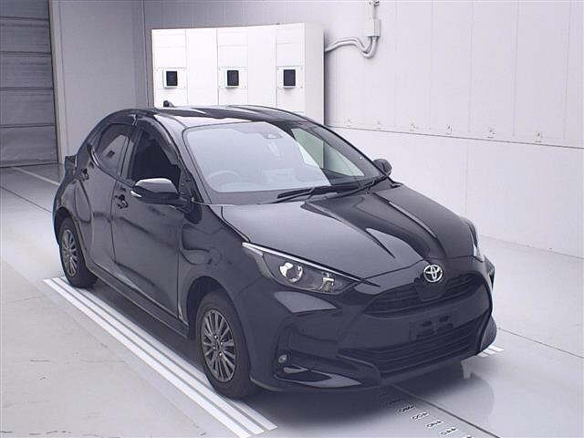 TOYOTA YARIS 2021