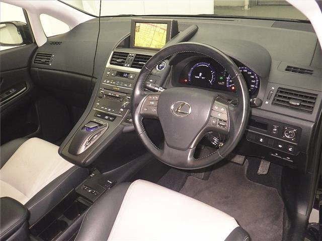 LEXUS HS 2012