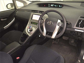 TOYOTA PRIUS 2014