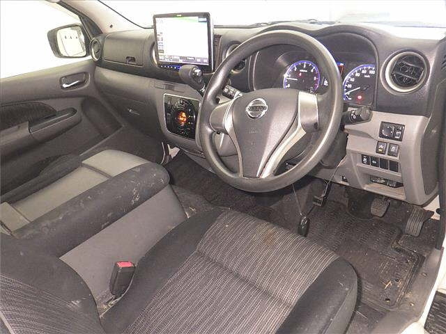 NISSAN CARAVAN VAN 2020