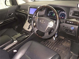 TOYOTA VELLFIRE 2012