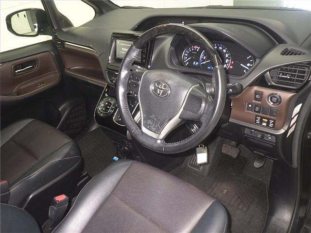 TOYOTA ESQUIRE 2014