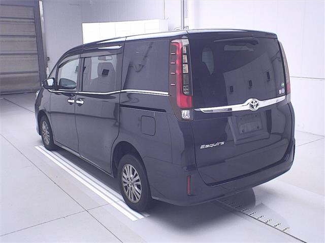TOYOTA ESQUIRE 2014
