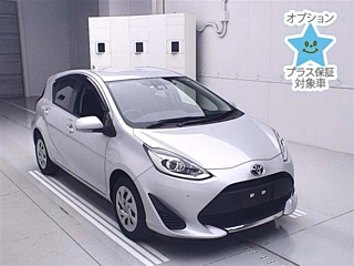 TOYOTA AQUA 2020