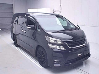 TOYOTA VELLFIRE 2010