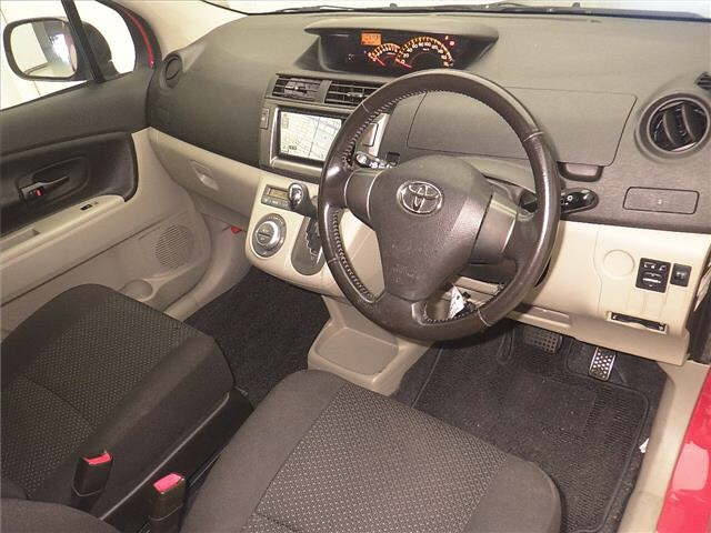 TOYOTA PASSO SETTE 2011