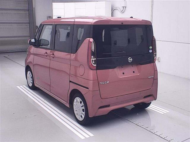 NISSAN ROOX 2020