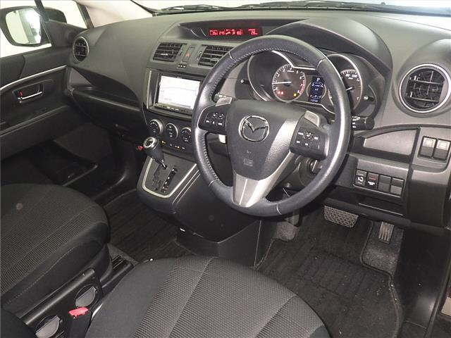 MAZDA PREMACY 2013