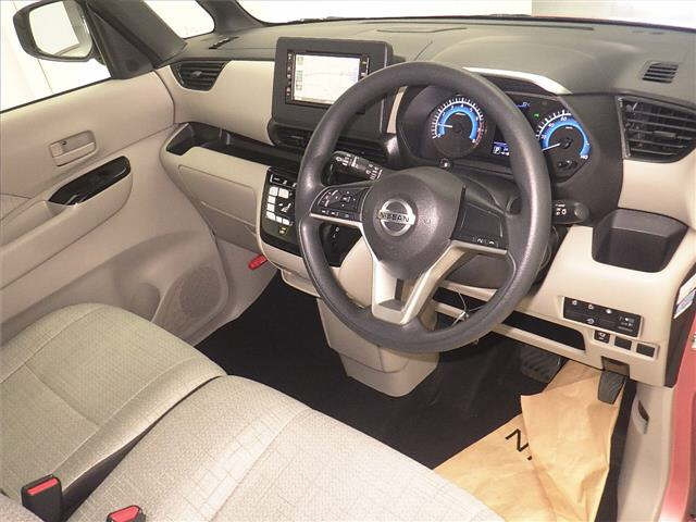 NISSAN ROOX 2020