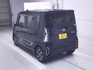 DAIHATSU TANTO 2021