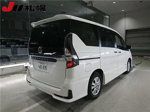 NISSAN SERENA 2020