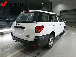 NISSAN AD 2020