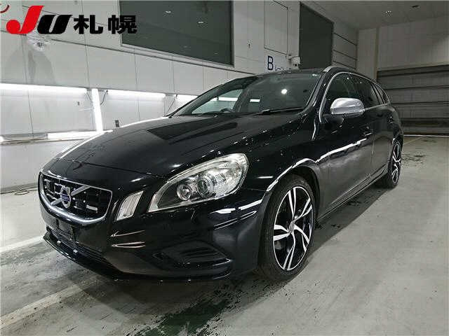 VOLVO V60 2012