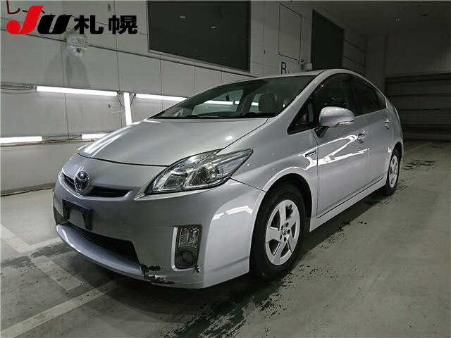 TOYOTA PRIUS 2011