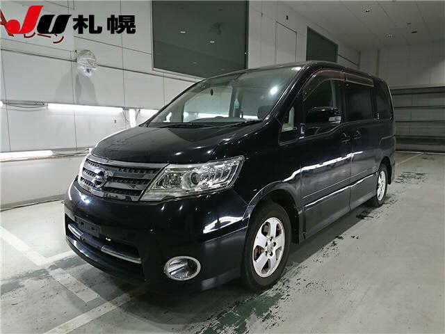 NISSAN SERENA 2010