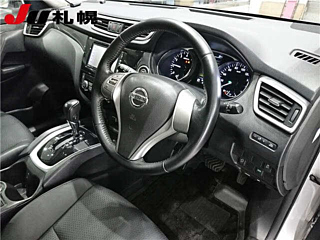 NISSAN X-TRAIL 2014