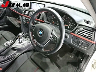 BMW 3 SERIES 2012