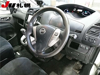 NISSAN SERENA 2014