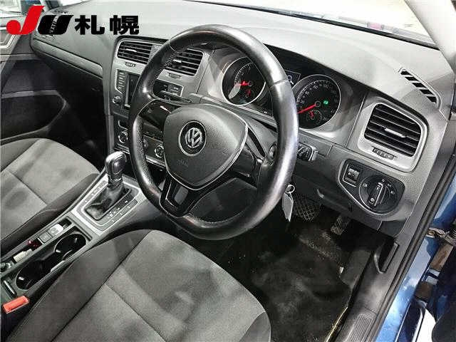 VOLKSWAGEN GOLF 2016