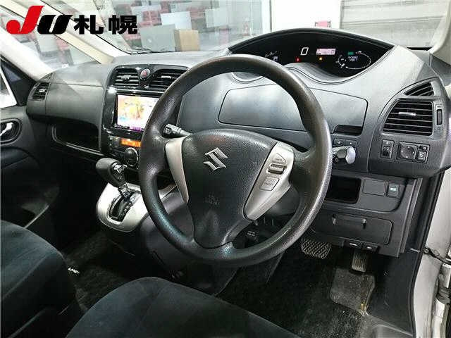 SUZUKI LANDY 2014