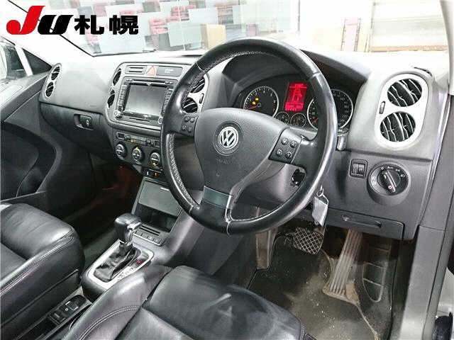 VOLKSWAGEN TIGUAN 2009