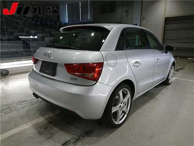 AUDI A1 2014