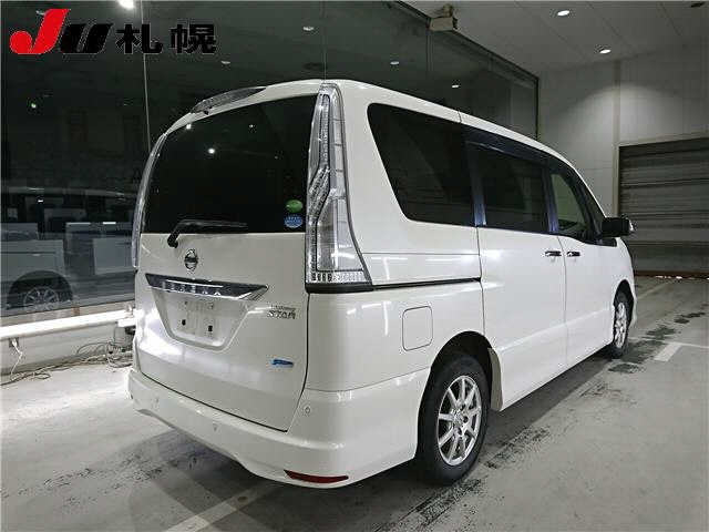 NISSAN SERENA 2014