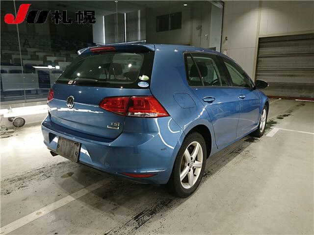 VOLKSWAGEN GOLF 2016