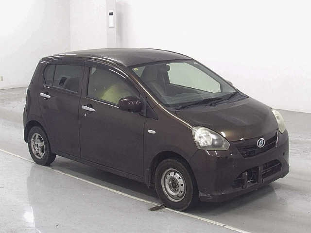 DAIHATSU MIRA E S 2012