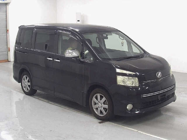 TOYOTA VOXY 2008