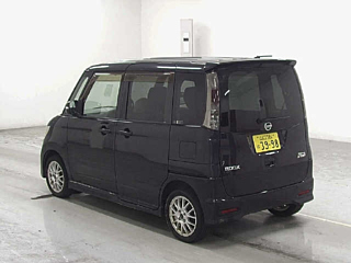 NISSAN ROOX 2013