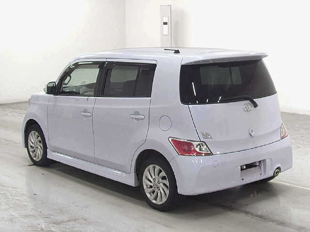 TOYOTA BB 2008