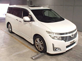 NISSAN ELGRAND 2010