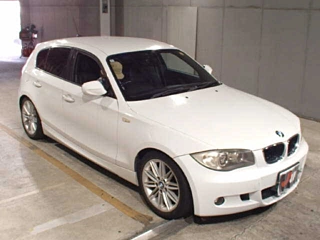 BMW 1 SERIES 2010